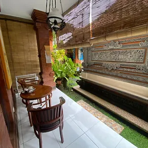 Santana Bali Guest house