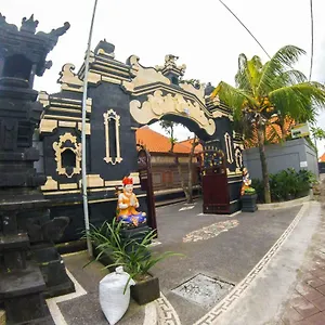 Putu , Canggu (Bali) Indonesia